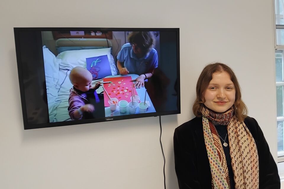 Sorrel at art exhibition 