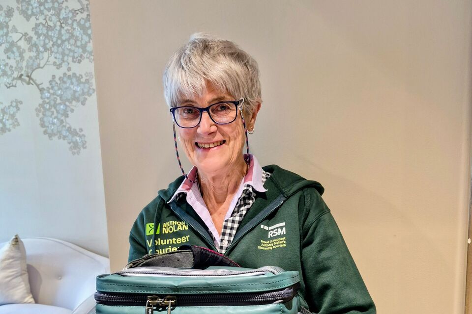 Svetlana  Mintschenko volunteer courier