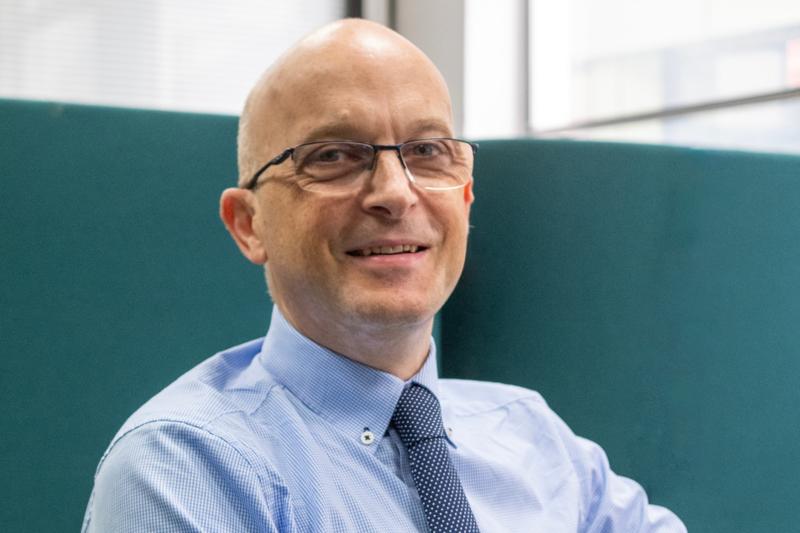 Dr Robert Danby Headshot