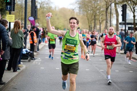 TeamAN runner at the 2024 London Landmarks Half Marathon