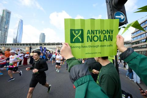 Anthony Nolan runner at the London Landmarks Half Marathon