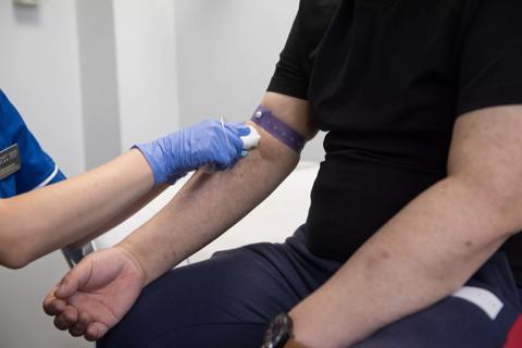 Clinical_Takingblood_RB_July 9_014