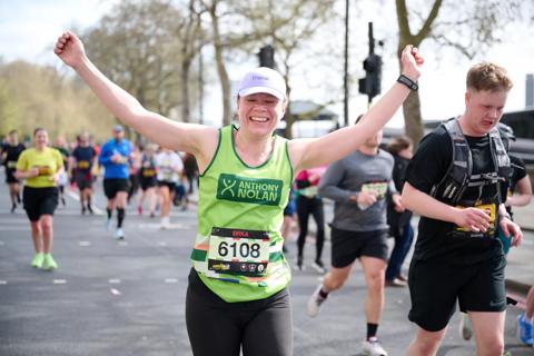 TeamAN runner at the 2024 London Landmarks Half Marathon